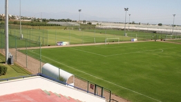 Antalya Titanic Otel Futbol Kompleksi