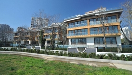 Taşyapı Fenerbahçe Dalyan Konakları Rulo Çim Uygulaması